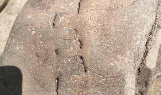 万里长城永不倒词曲作者卢国沾 万里长城永不倒原唱