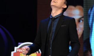 歌曲爱你心口难开原唱 张蔷爱你在心口难开