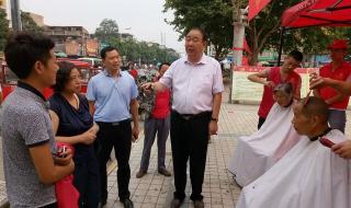 魏总裁的私人秘书 魏总裁的私人秘书