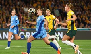 英格兰对奥大利亚